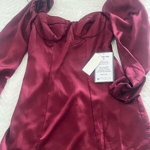 NWT Macy’s off the shoulder satin doll dress Women’s size 5/6